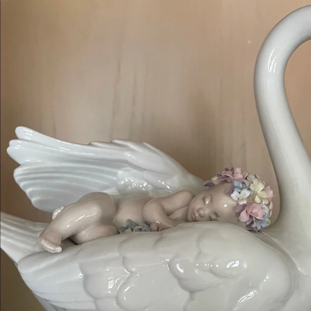 💖Drifting Through Dreamland Lladro💖 - Picture 2 of 4